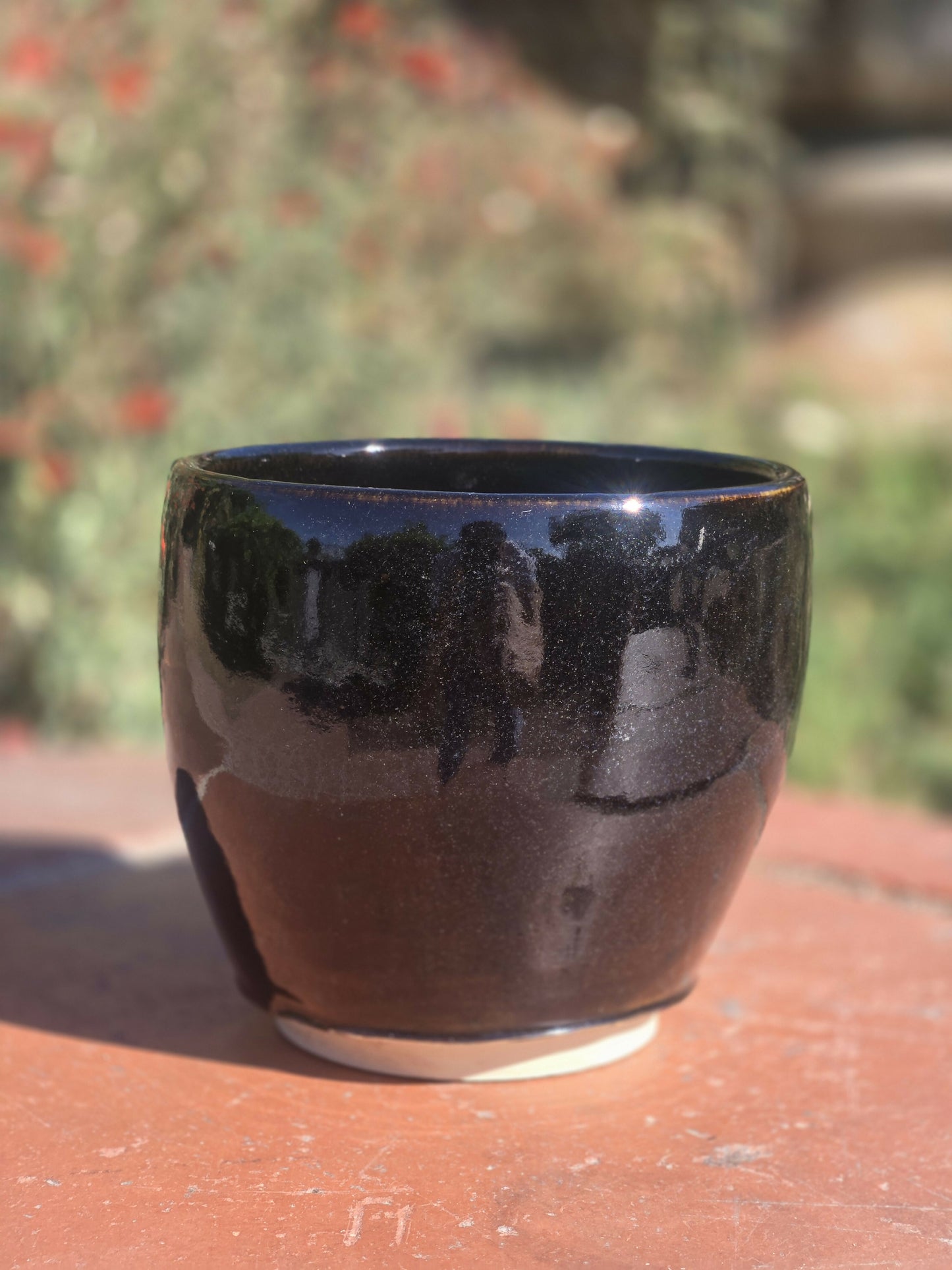 Licorice Black Medium Bowl
