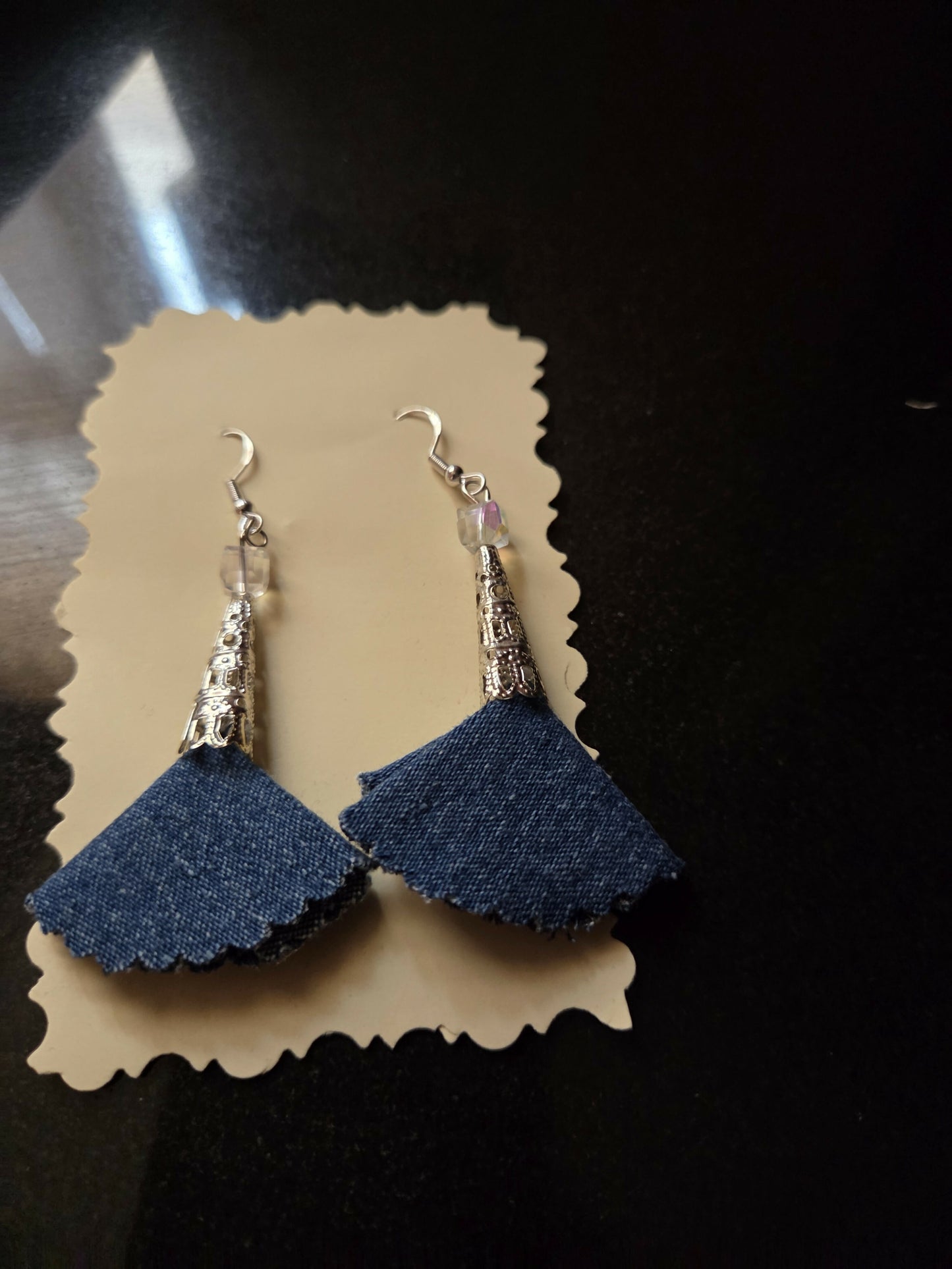 Arete mezclilla pcon piedra