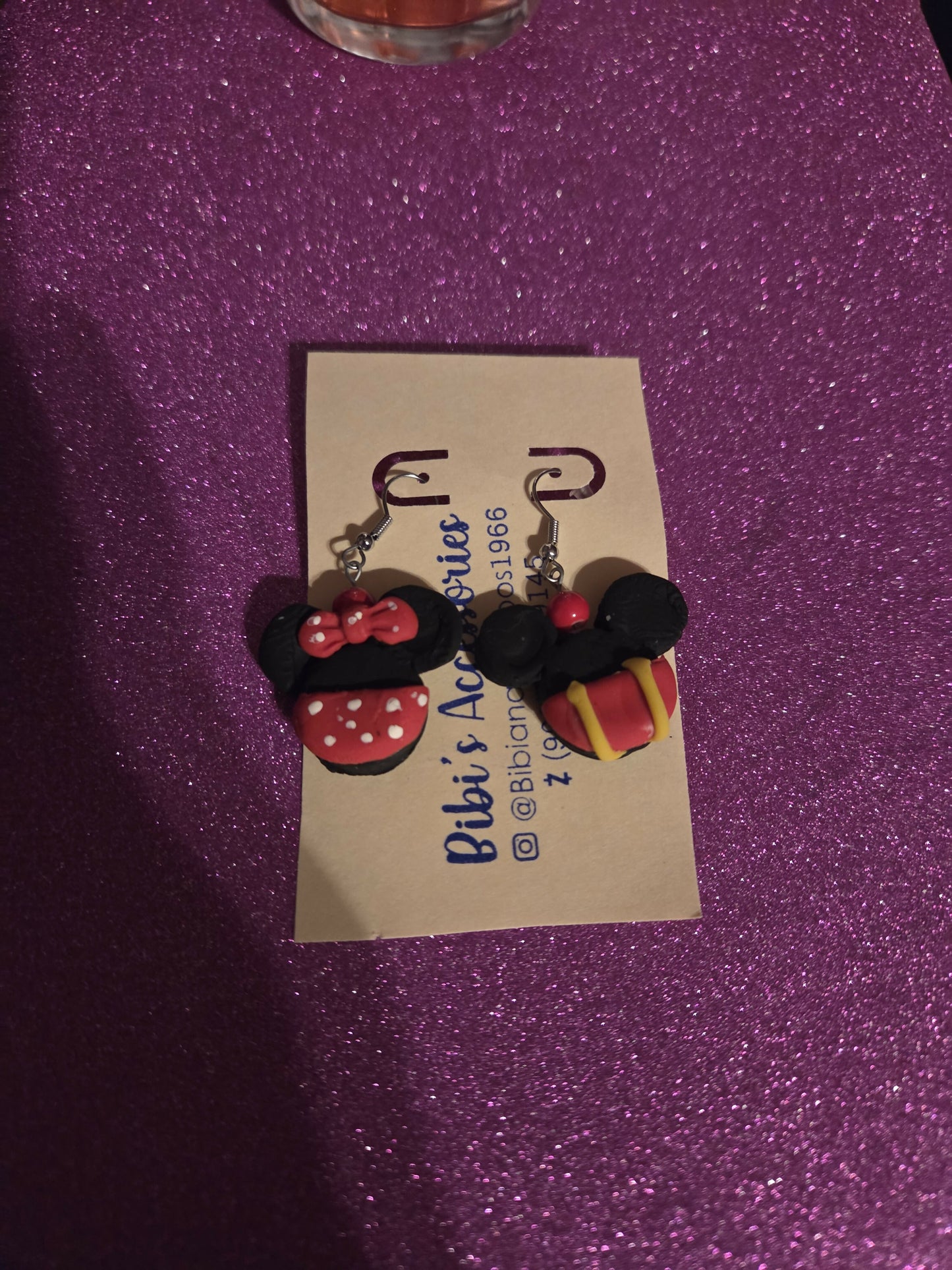 Aretes mikie minie