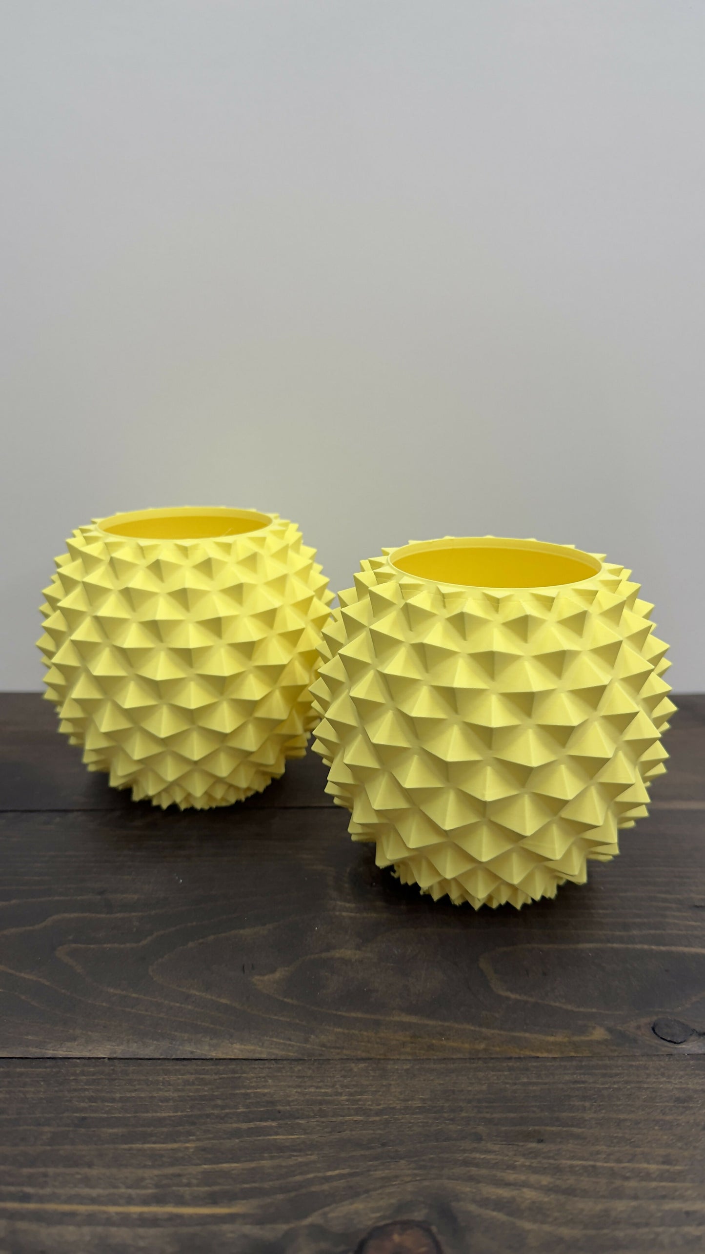 PINEAPPLE POT PENCIL DESK HOLDER