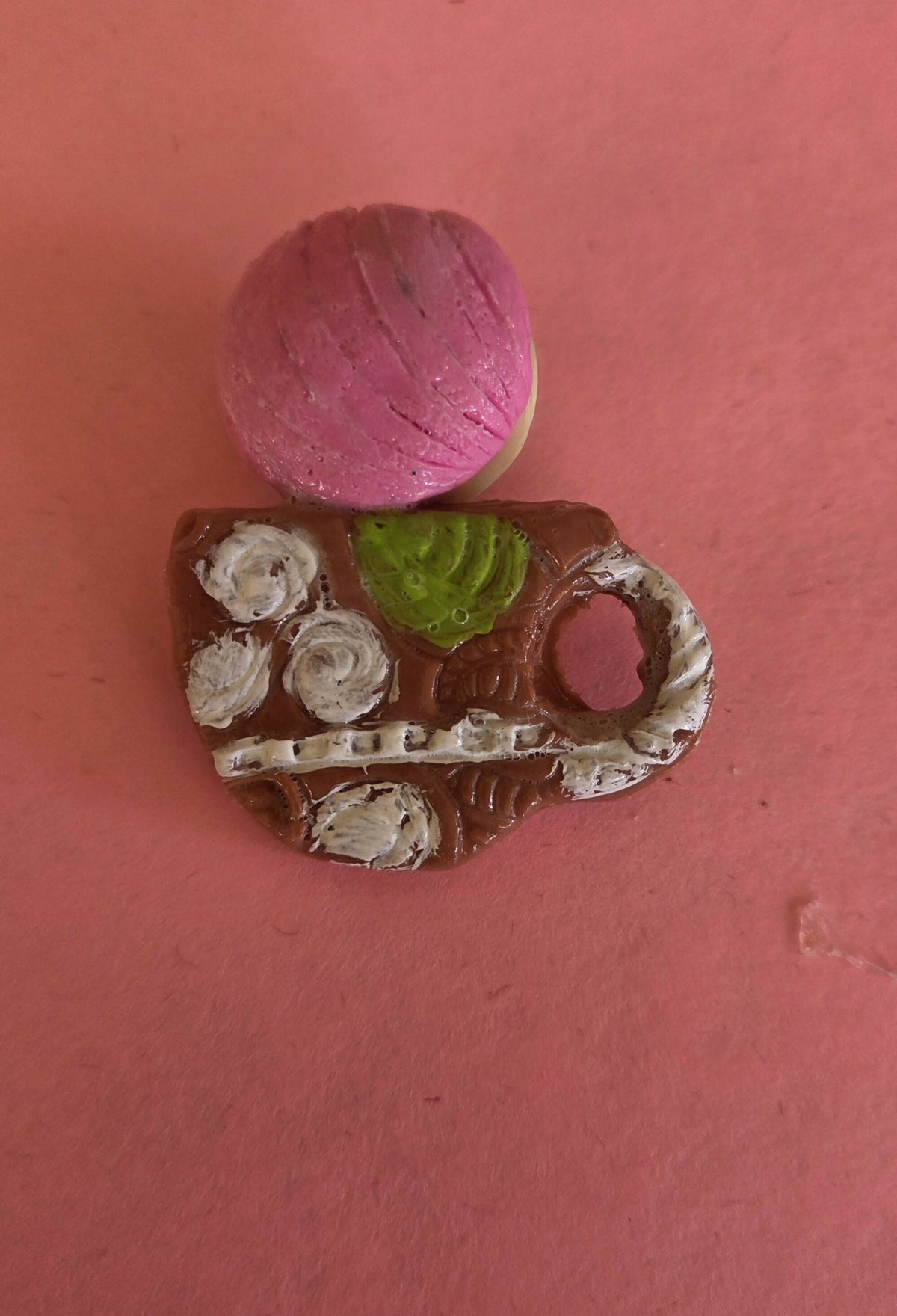 Mexican magnet tazitas