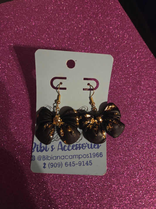 Aretes negros gold bow