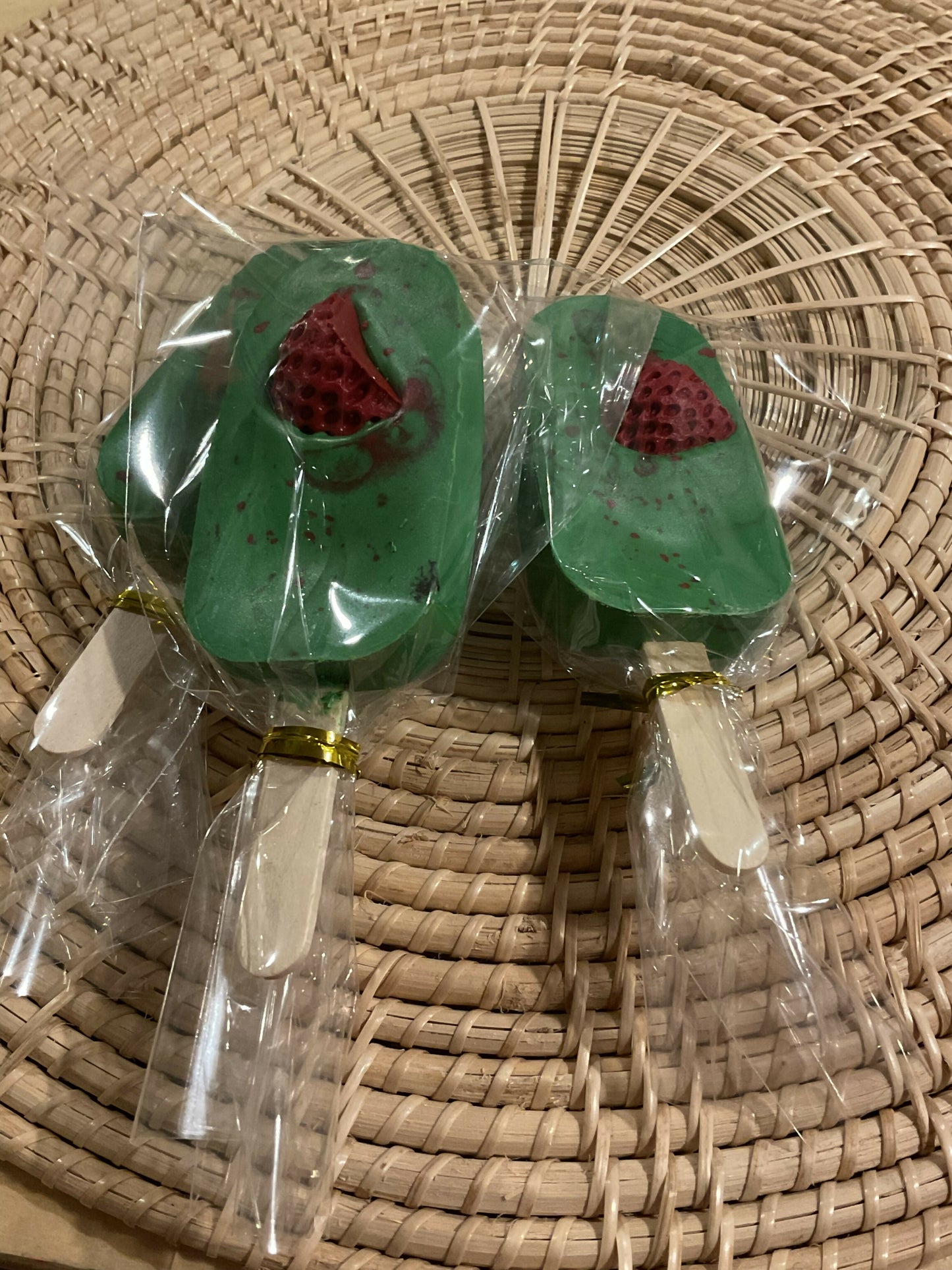 Strawberry Lime Paleta Crayon