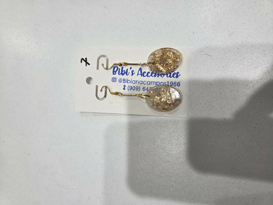 Aretes resina con papel oro