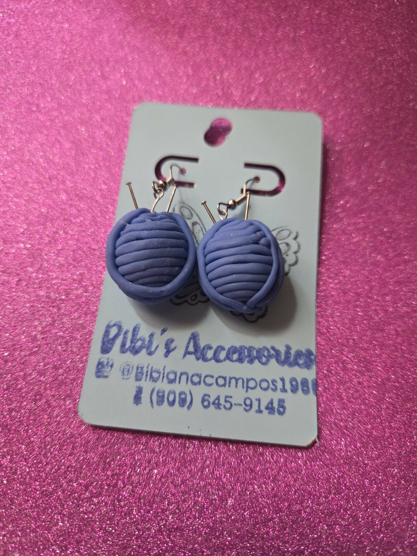 Aretes estambre azul