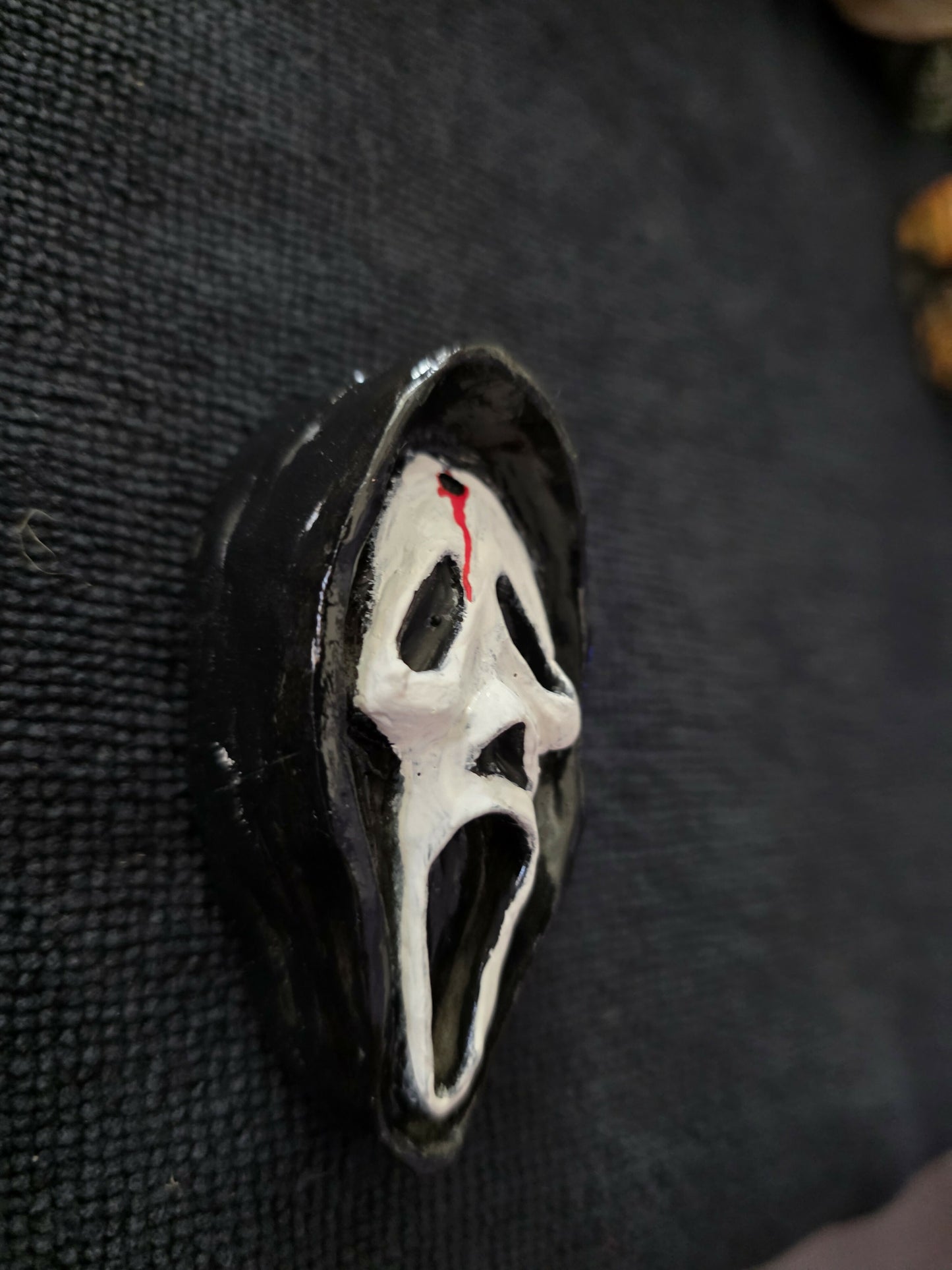 Ghostface gunshot magnet