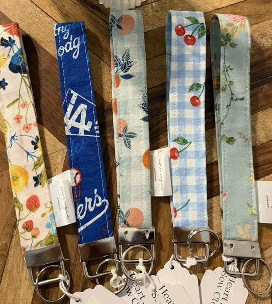 Key chain wristlets