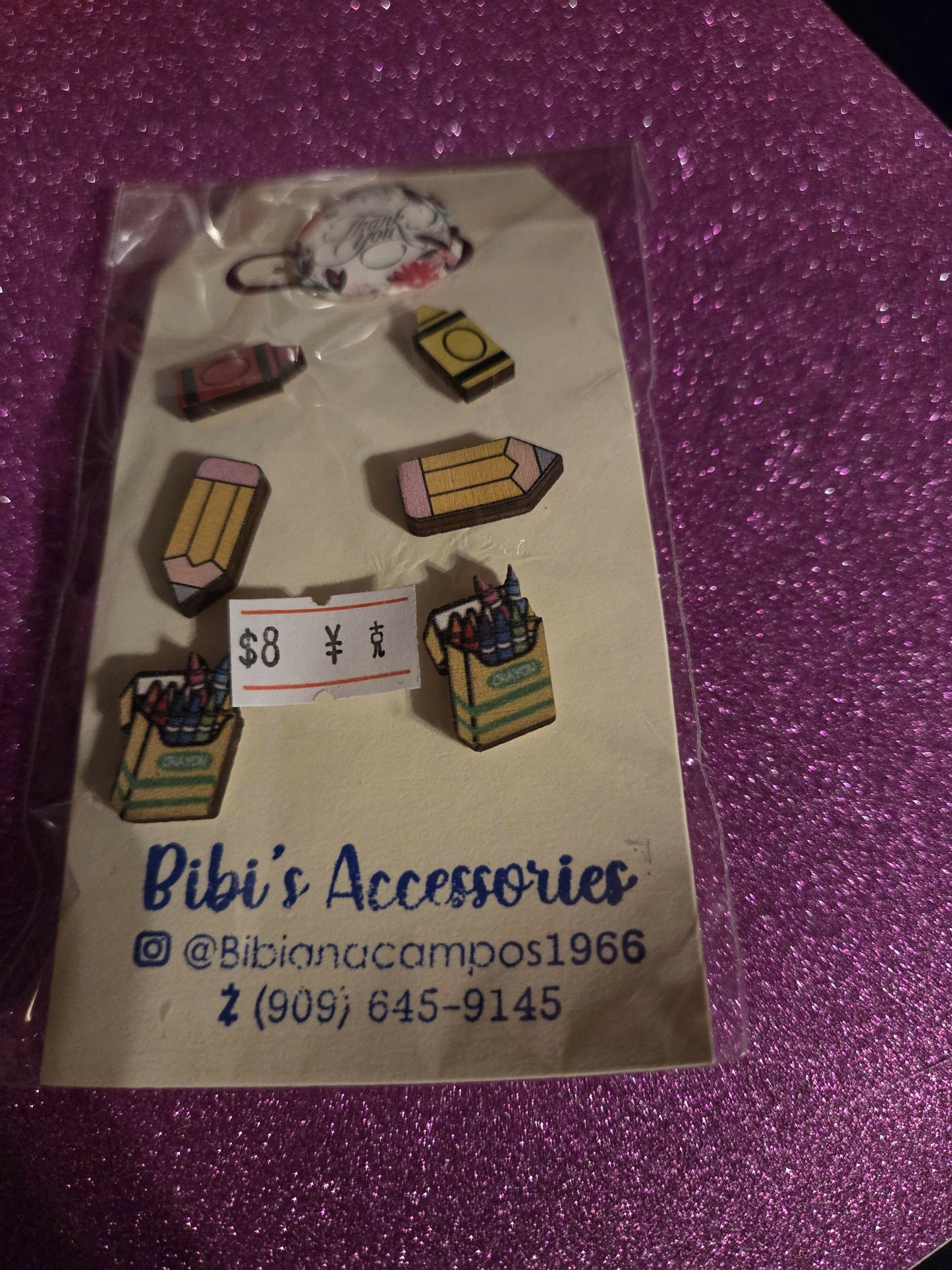 Set de 3 pares aretes para maestra crayons