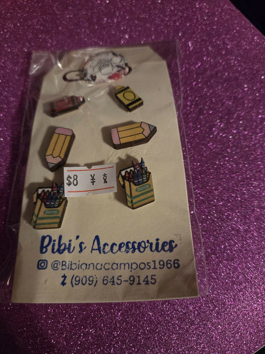 Set de 3 pares aretes para maestra crayons