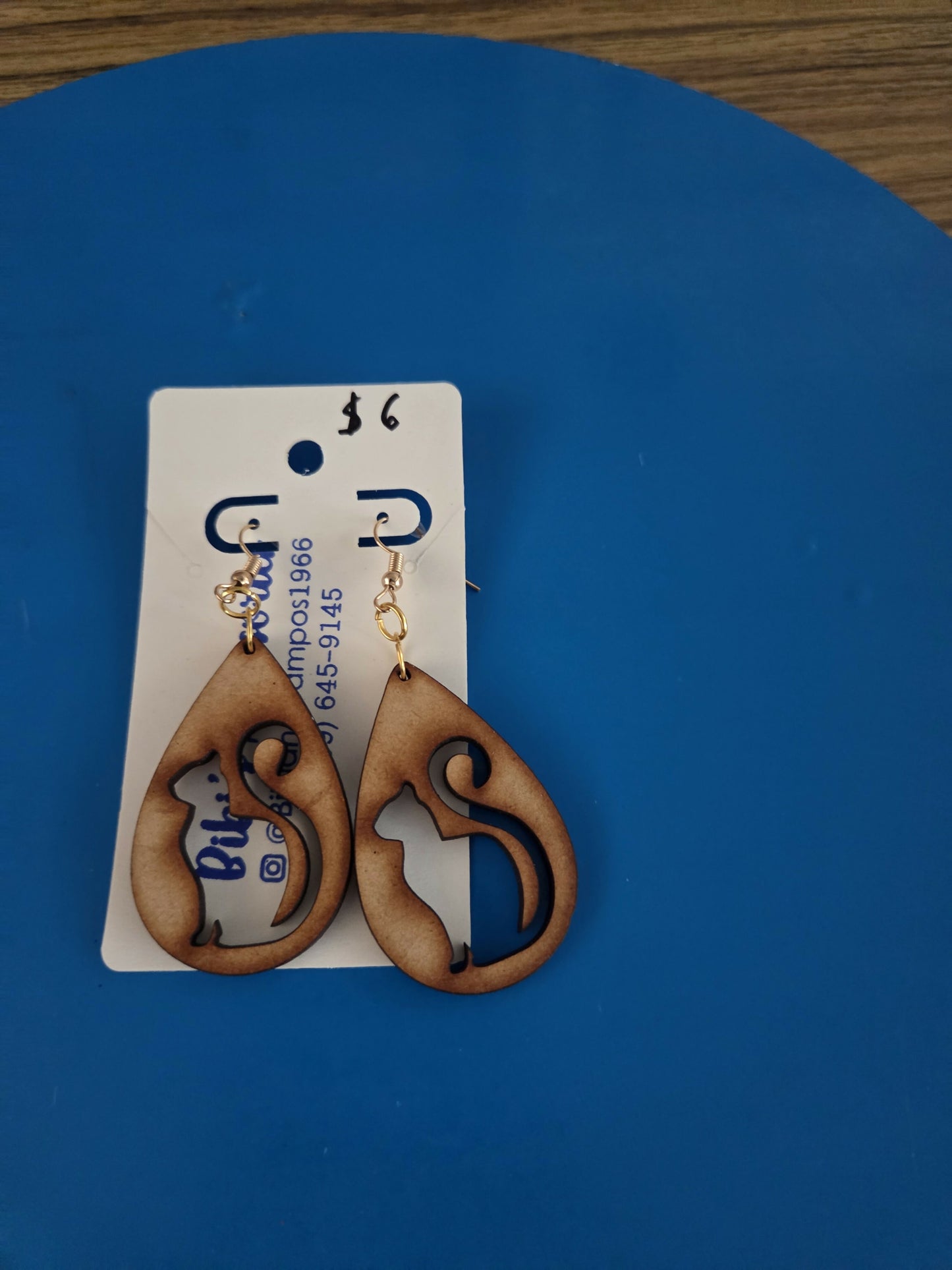 Cat earrings wood