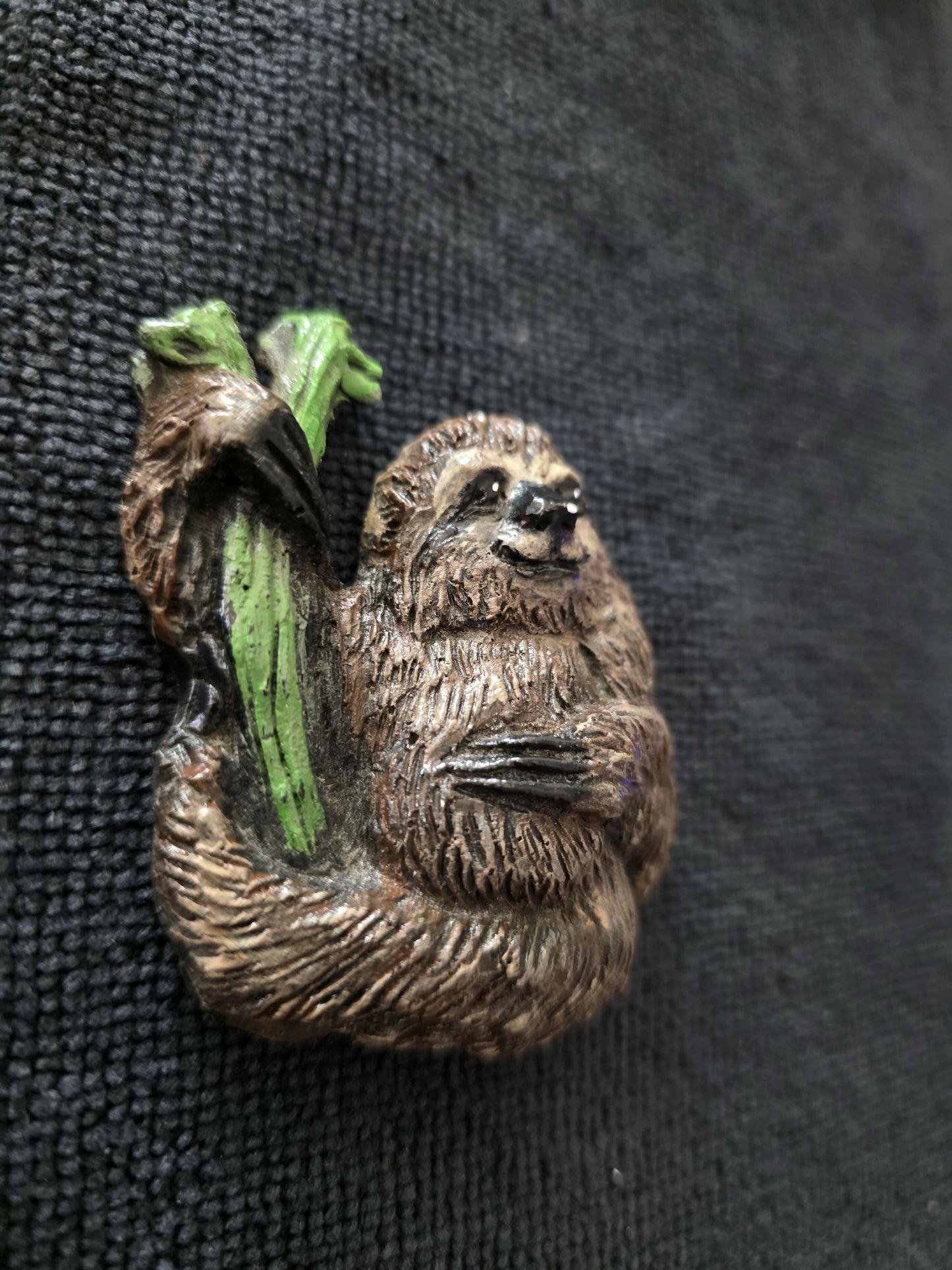 Sloth magnet