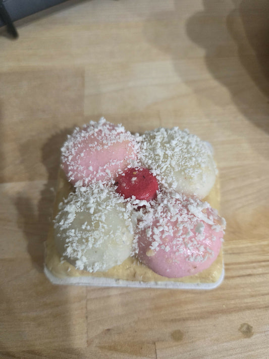 Mirror marshmallow cookie