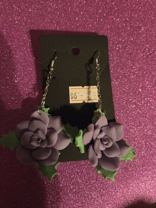 Aretes con cadena morados