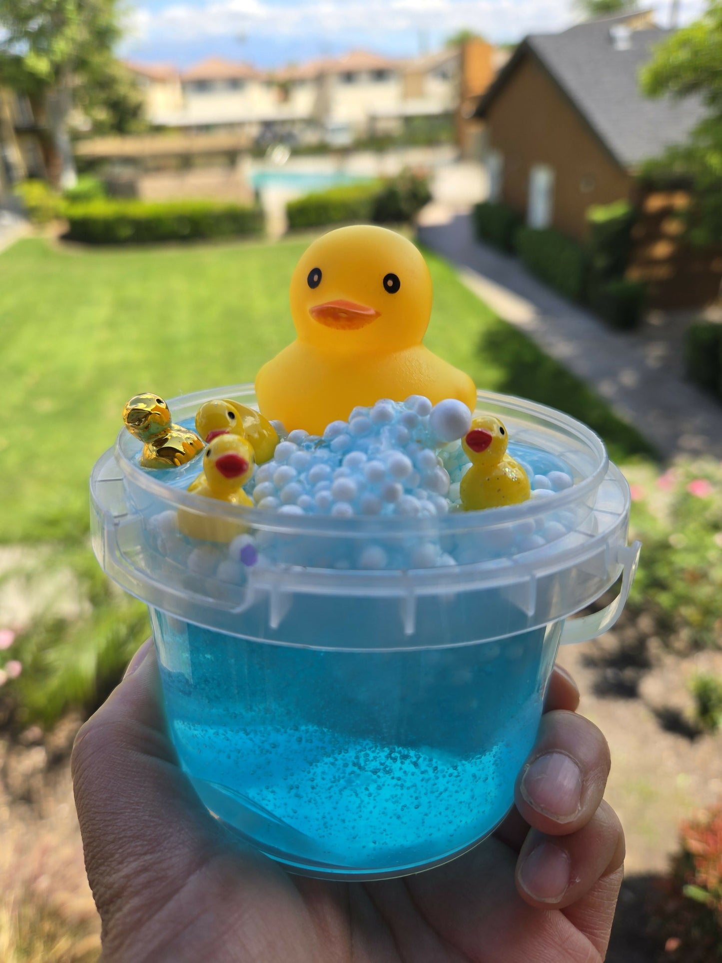 PATITO AL AGUA SLIME