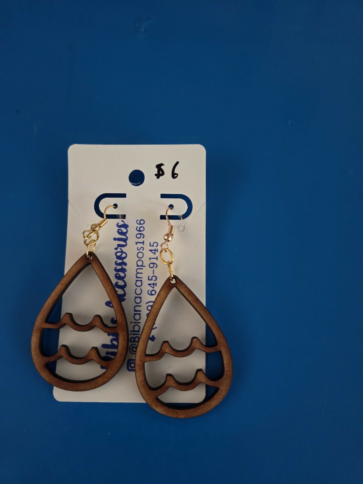 Zodiac earrings wood aquarius