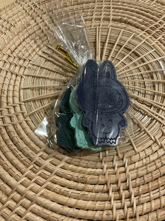 Labubu Crayon Trio