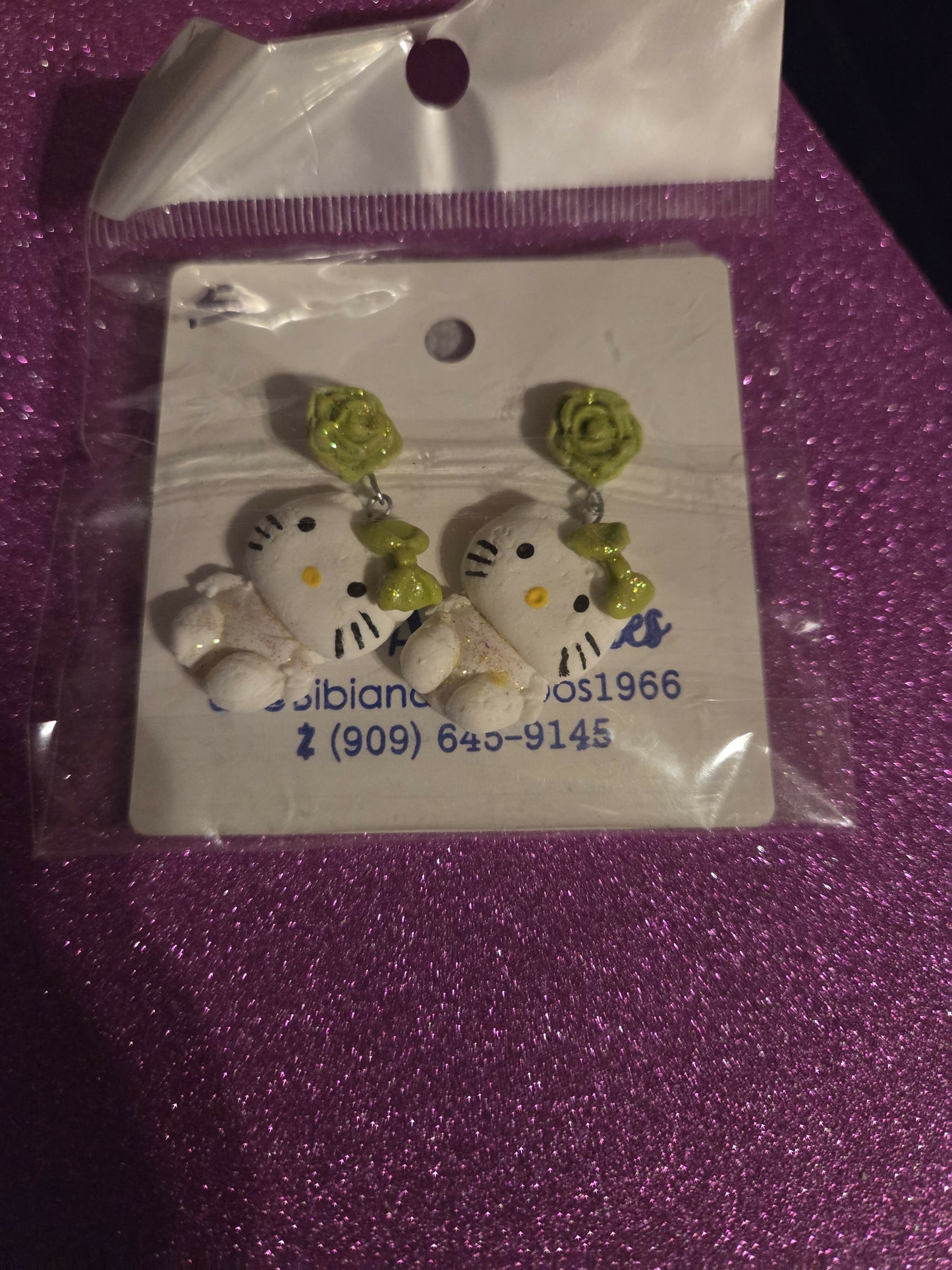 Aretes hellokitty morado I verdel limon