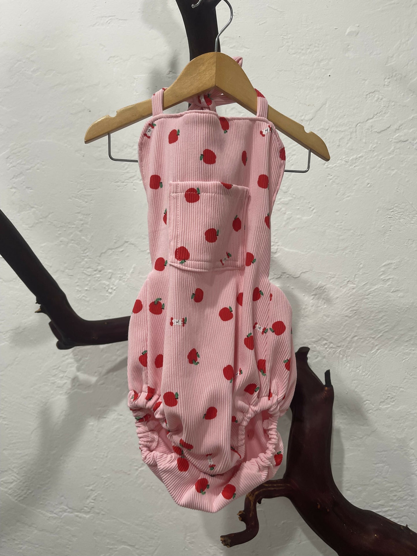 Apple romper 2T-3T
