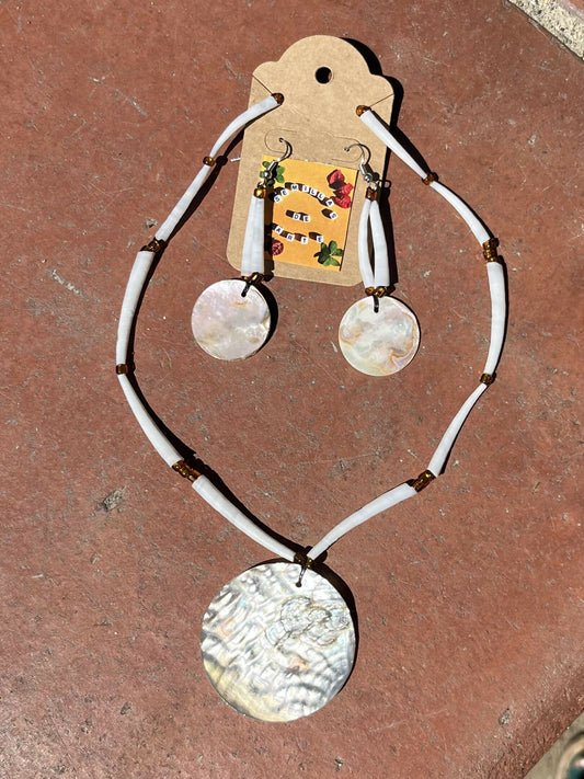 Brown Dentalium and Abalone Shell Set