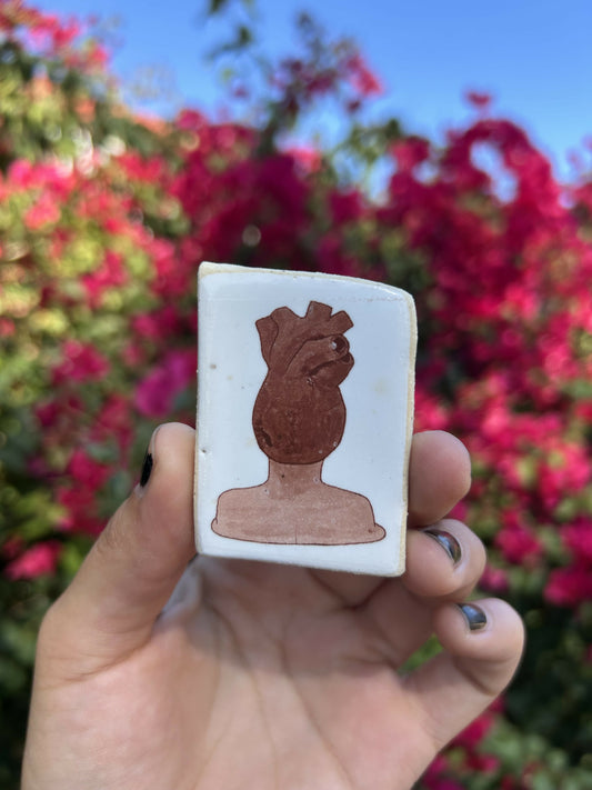 Lo Unico Que Puedo Hacer es Seguir Respirando Magnet