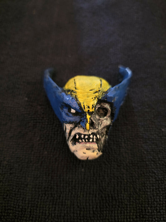 Wolverine battle damaged magnet