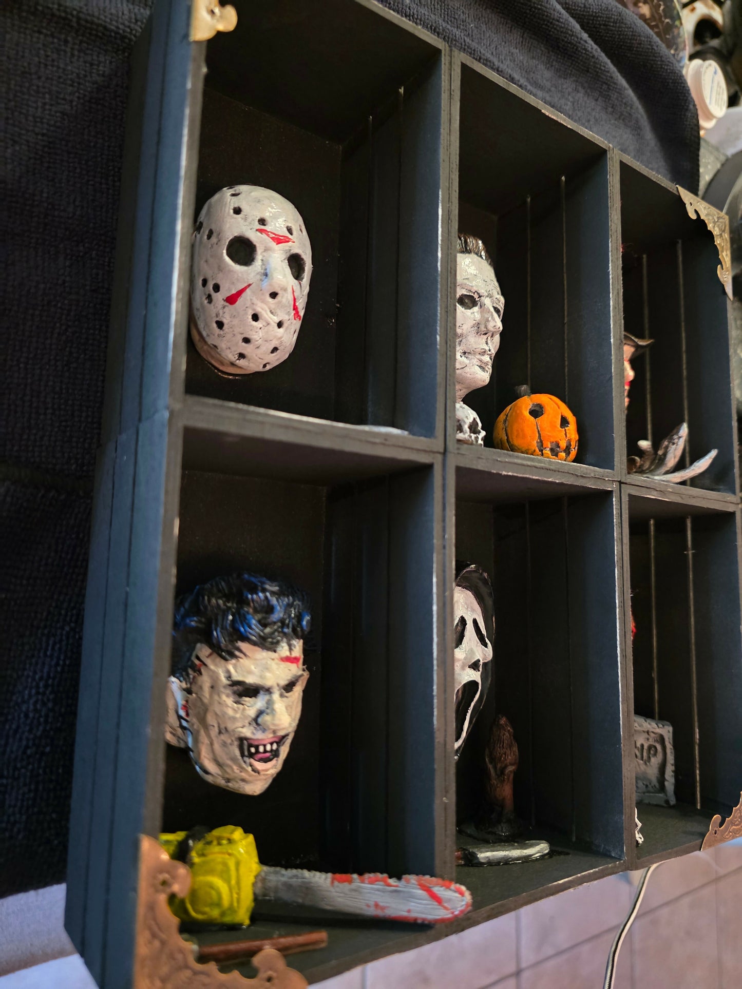 Slashers shadow box