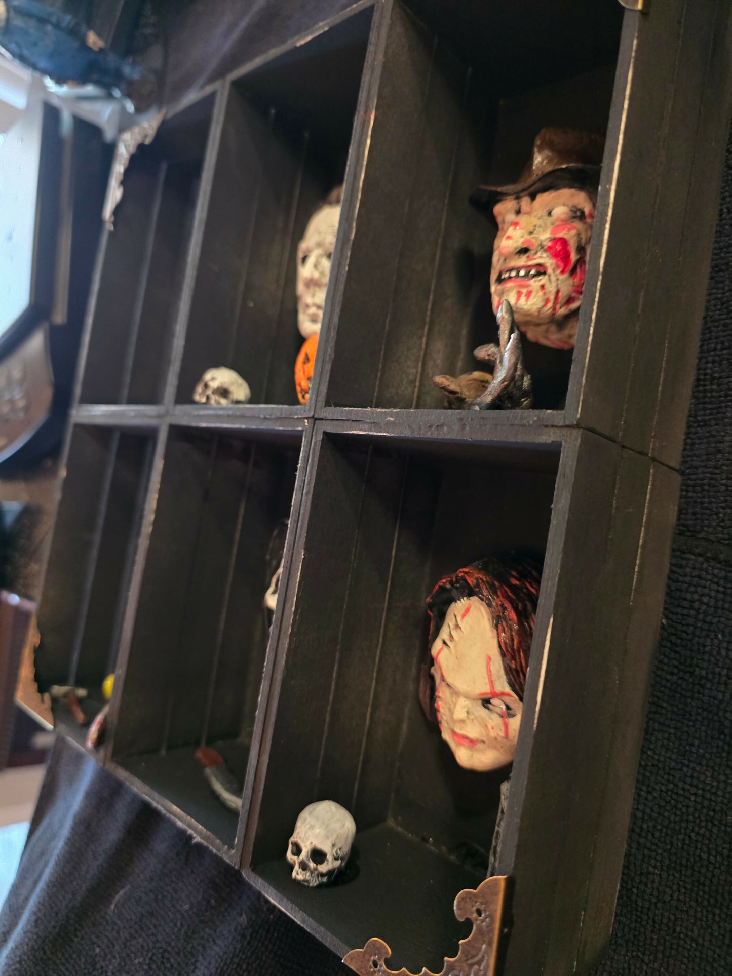 Slashers shadow box