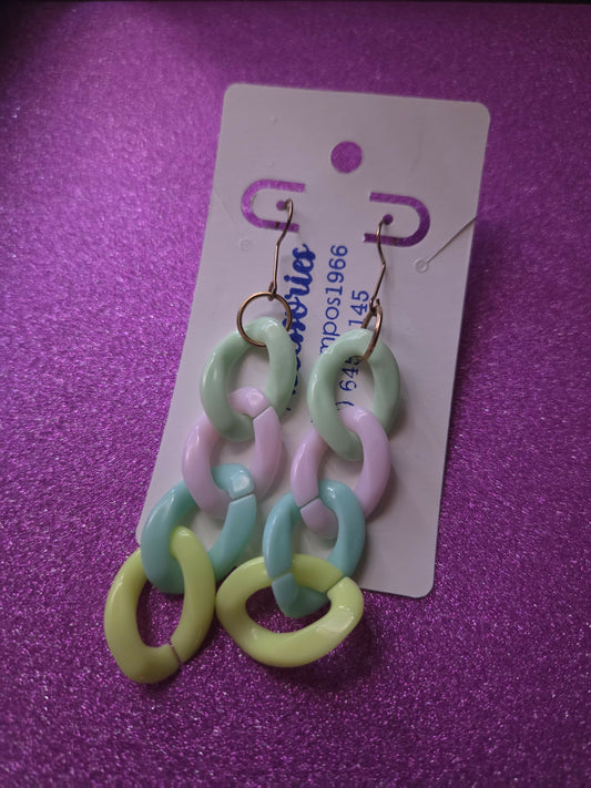 Aretes cadena plastico 4 aros
