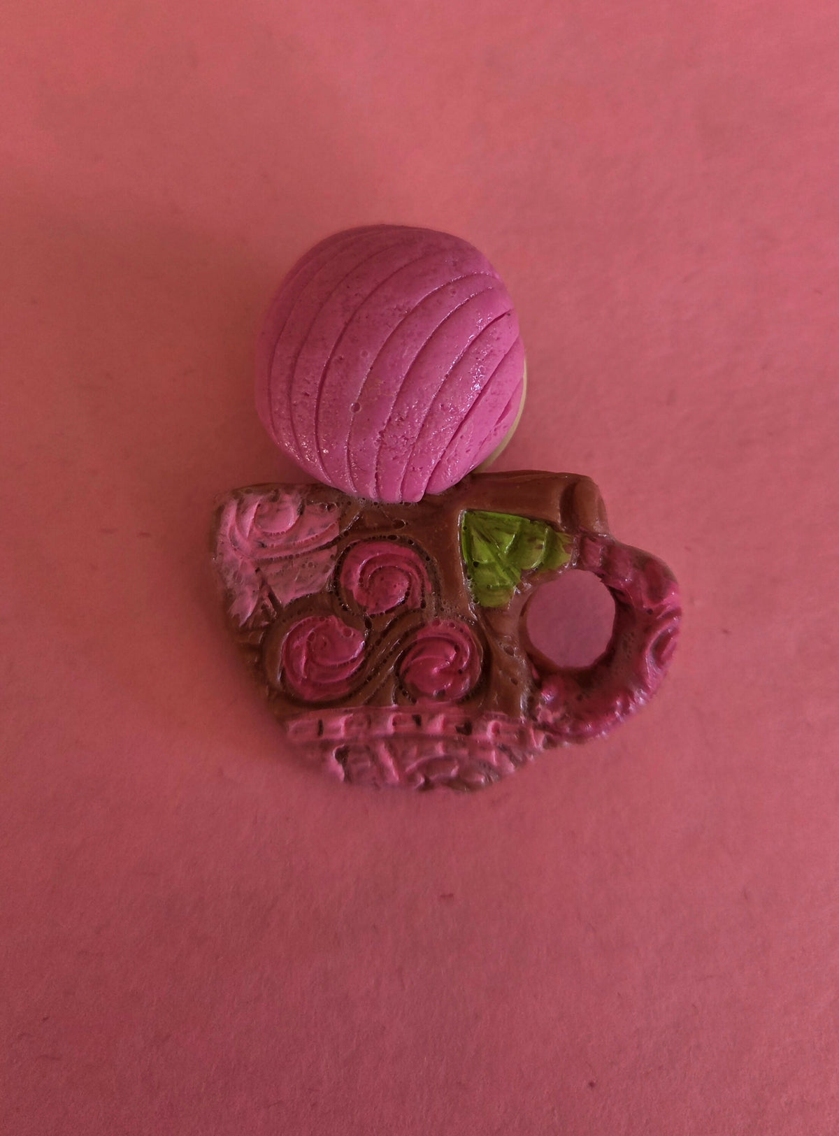 Mexican magnet tazitas