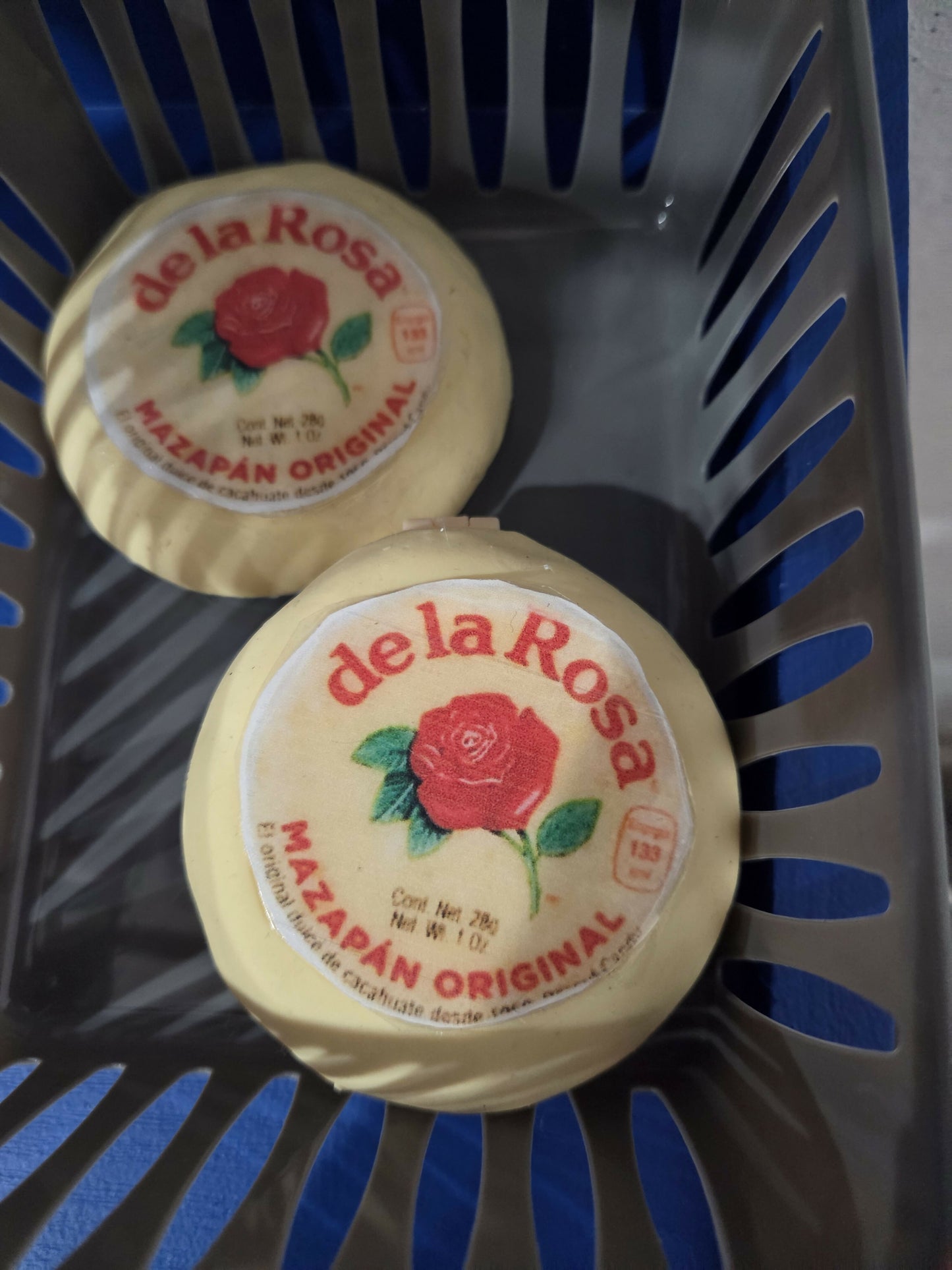 Espejo con cepillo mazapan