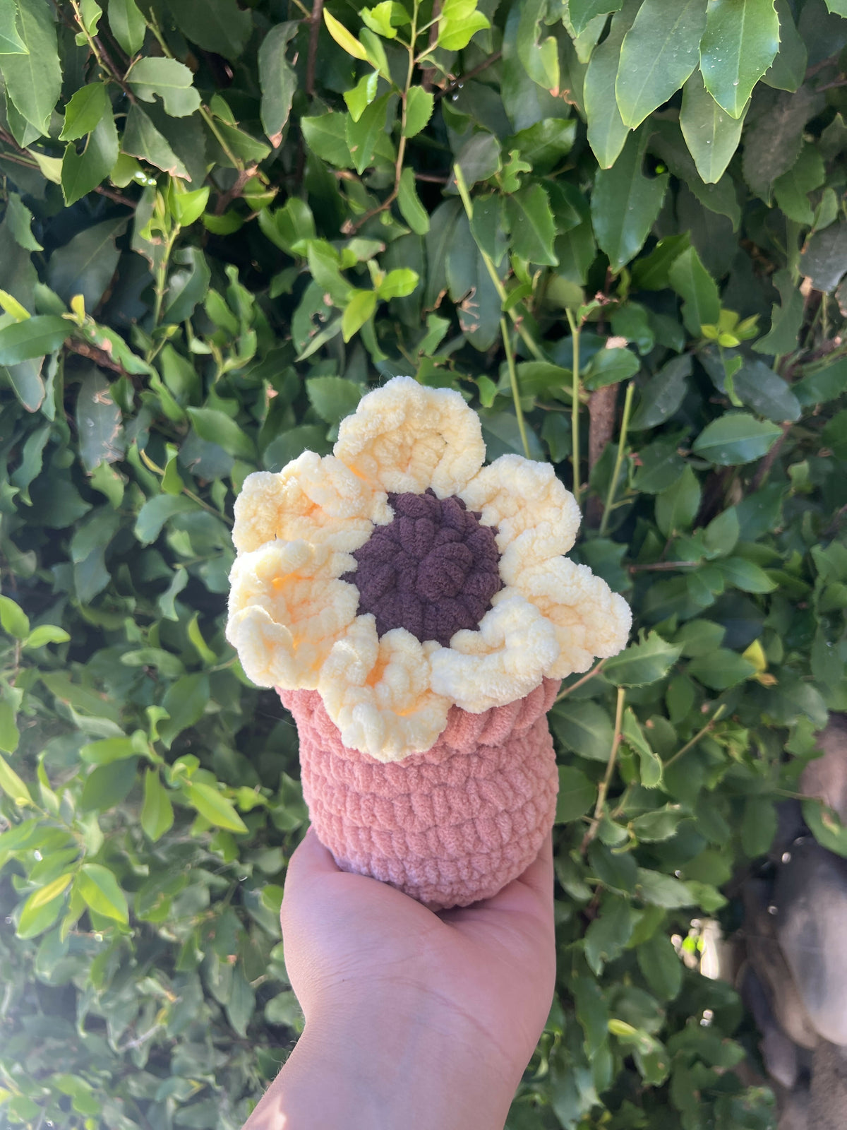 Potted sunflower crochet
